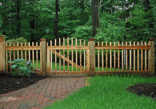 Wooden Picket Fencing