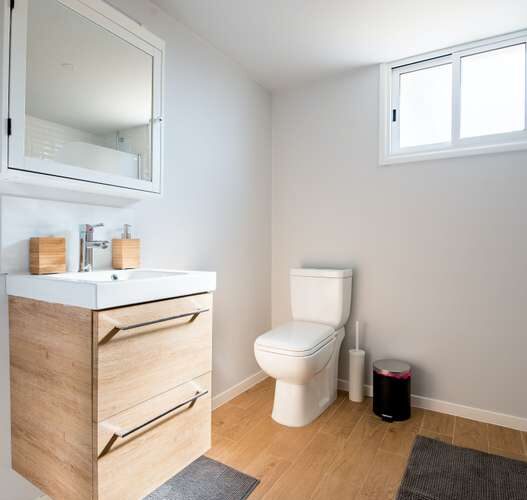 Cost-Effective Tiny Bathrooms Maximizing Space With Big Style